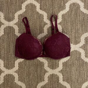 Victoria’s Secret dream angels push-up bra, size 36DD